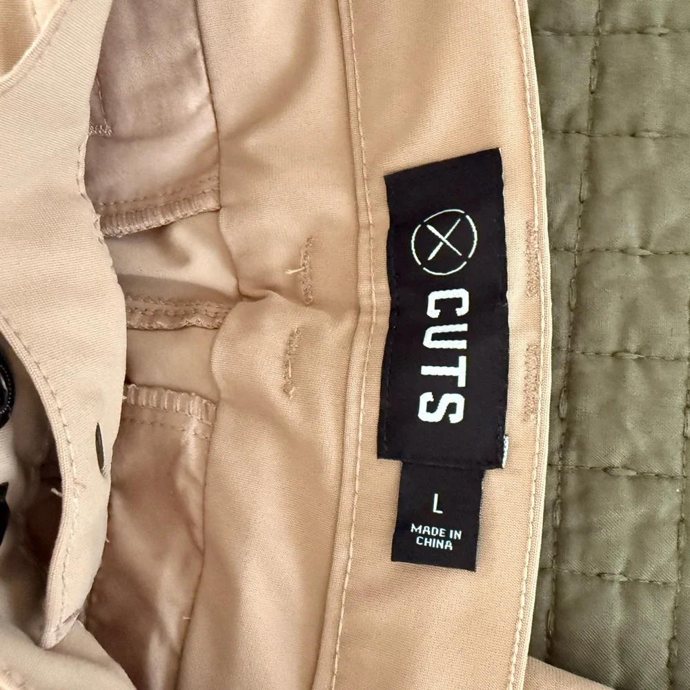 Cuts AO Joggers Large Tall - Picture 2 of 3